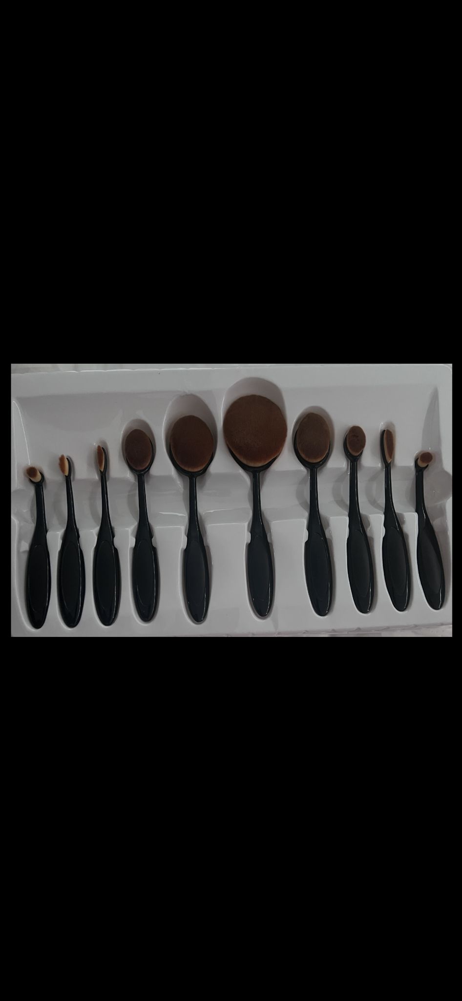 10 SET OF MAKEUP BRUSHES